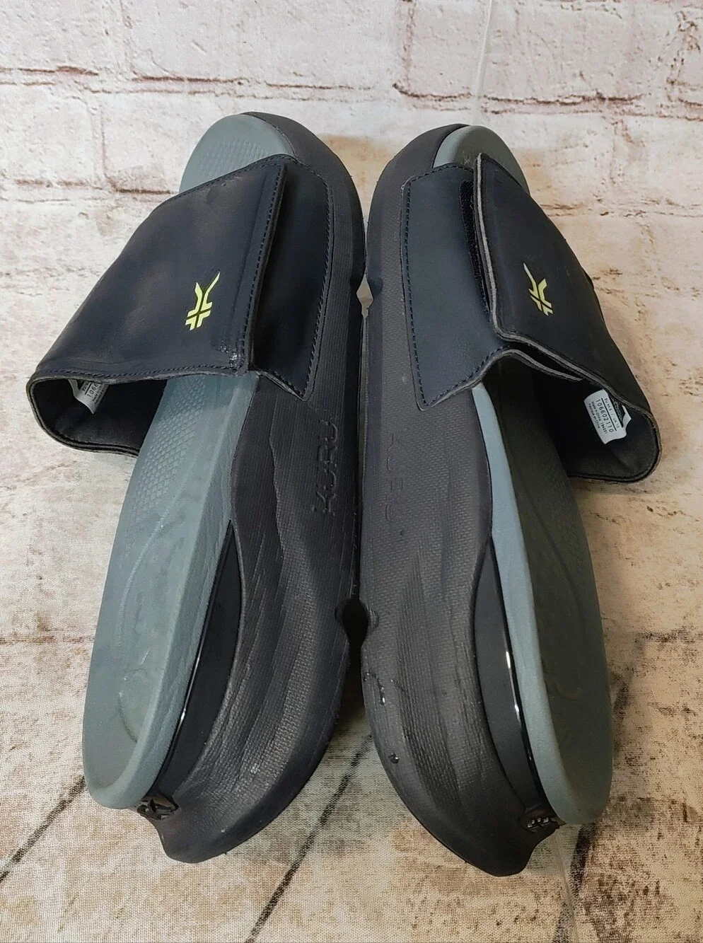 Kuru  Moment Premium Slides Mens 11 Orthopedic Slim Ons Swim Beach